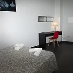 Flats Puente Ademuz De 3 Apartment