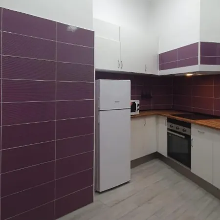 Flats Puente Ademuz De 3 Apartamento