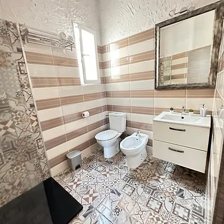 Flats Puente Ademuz De 3 Apartamento