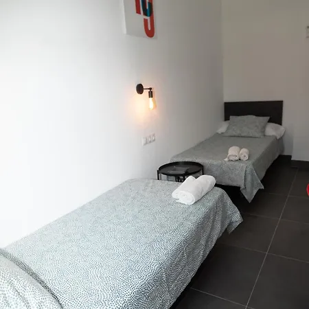 Flats Puente Ademuz De 3 Apartamento Valencia